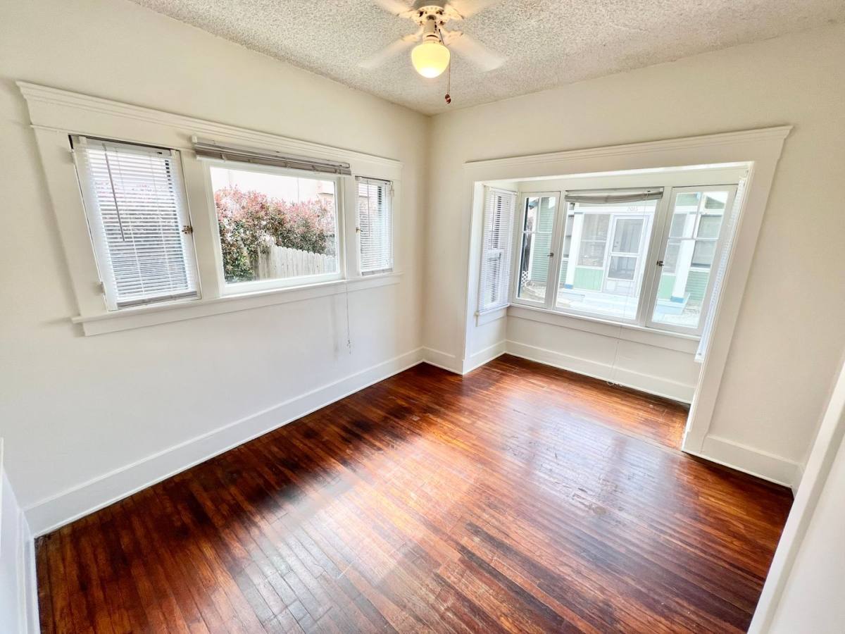 Apartment for rent at 2016-2020 E 3rd St, Long Beach, CA 90814