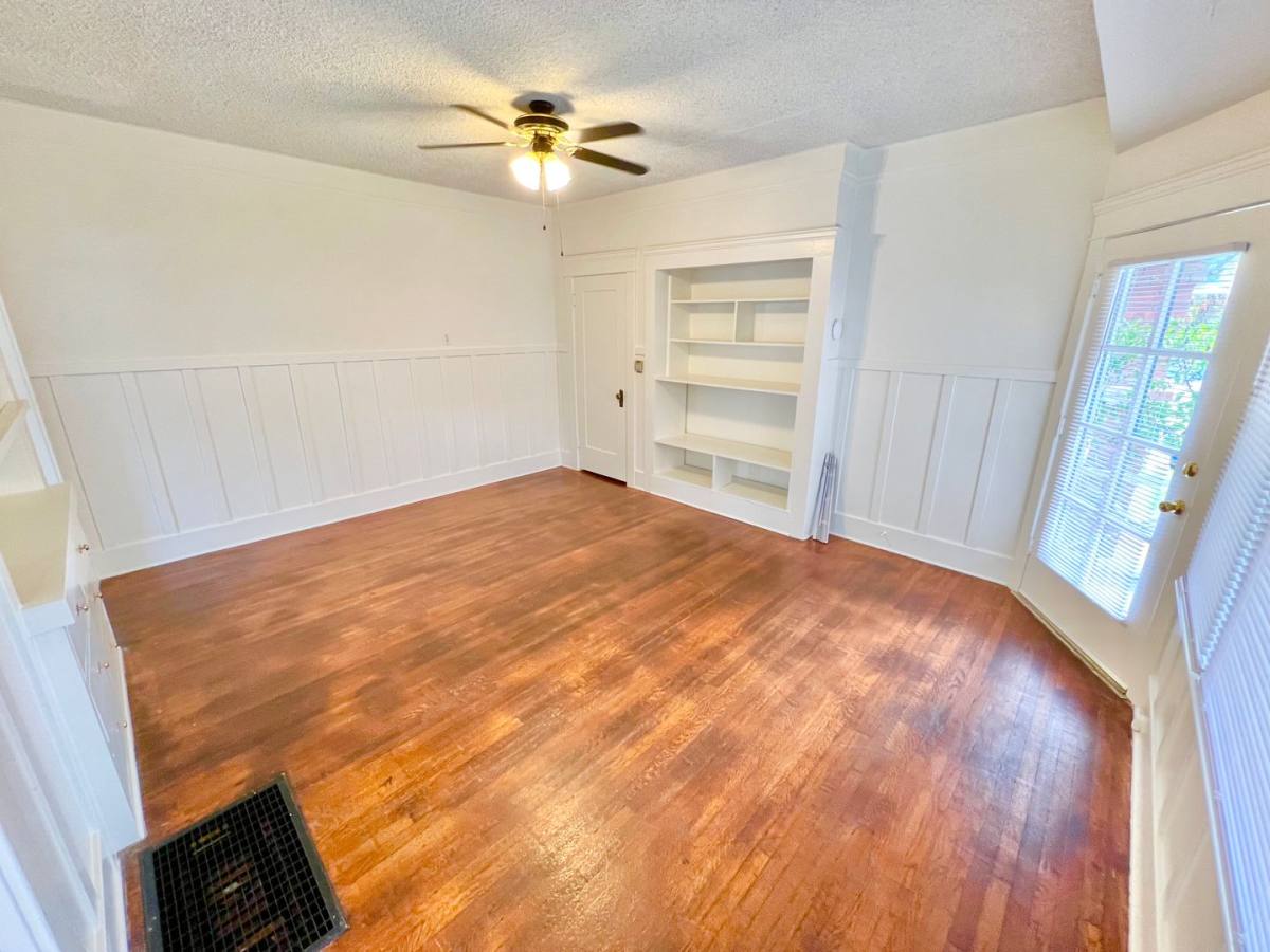 Apartment for rent at 2016-2020 E 3rd St, Long Beach, CA 90814