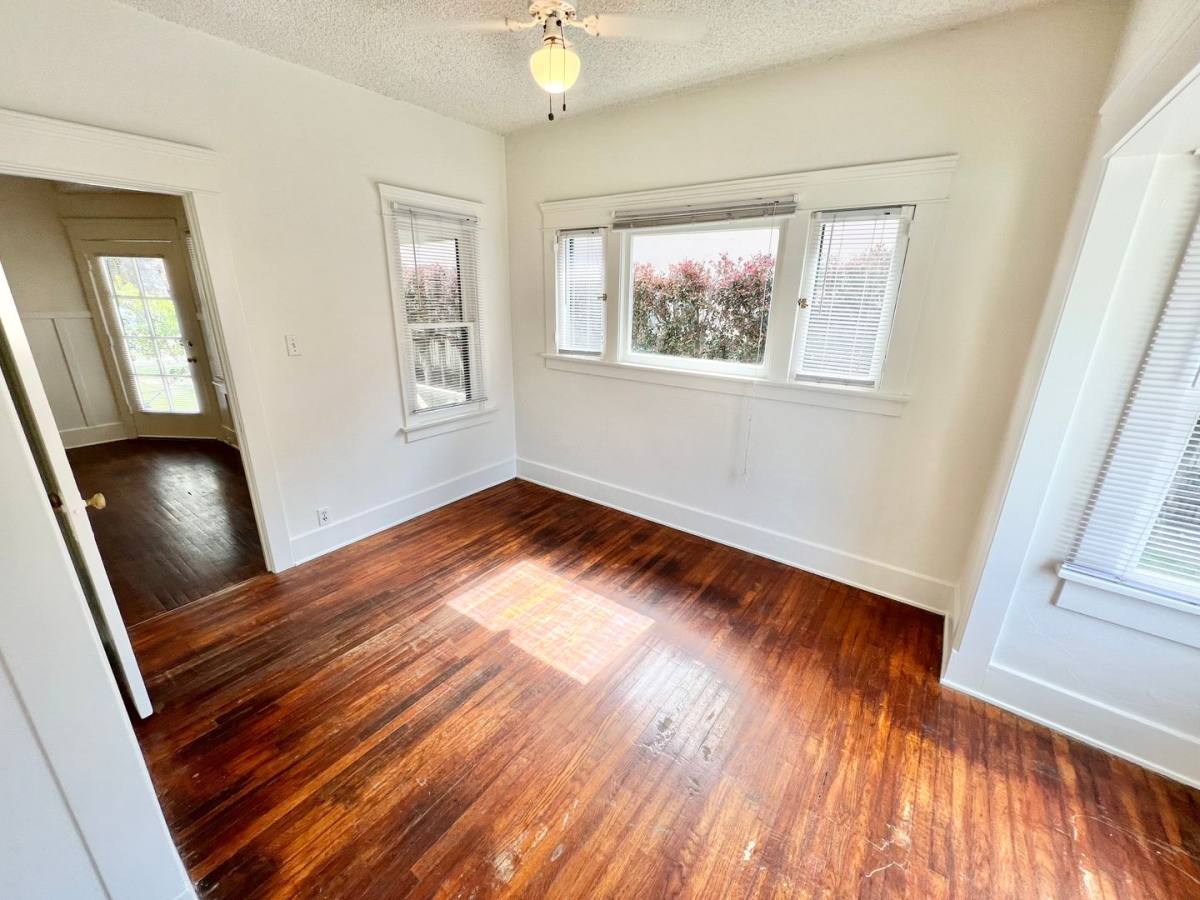 Apartment for rent at 2016-2020 E 3rd St, Long Beach, CA 90814