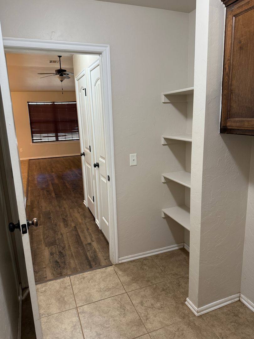 House for rent at 11600 SW 9th St, Yukon, OK 73099