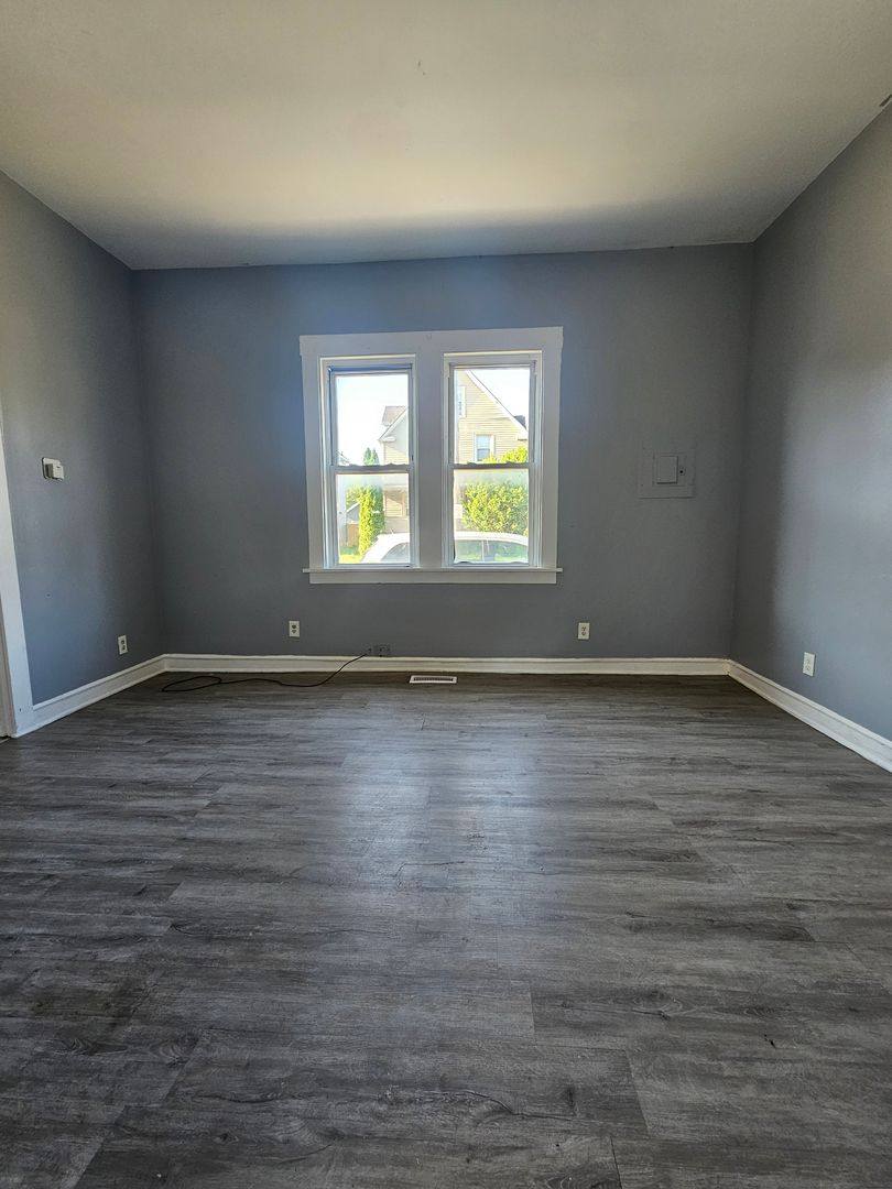 Apartment for rent at 3355 W 43rd St, Cleveland, OH 44109