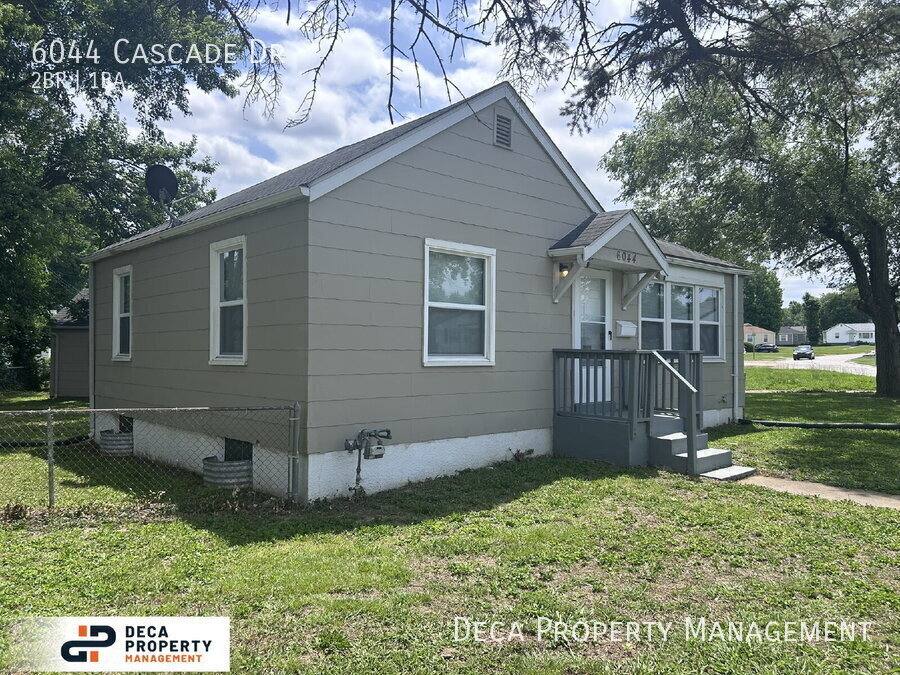 House for rent at 6044 Cascade Dr, Saint Louis, MO 63134