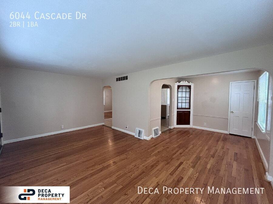 House for rent at 6044 Cascade Dr, Saint Louis, MO 63134