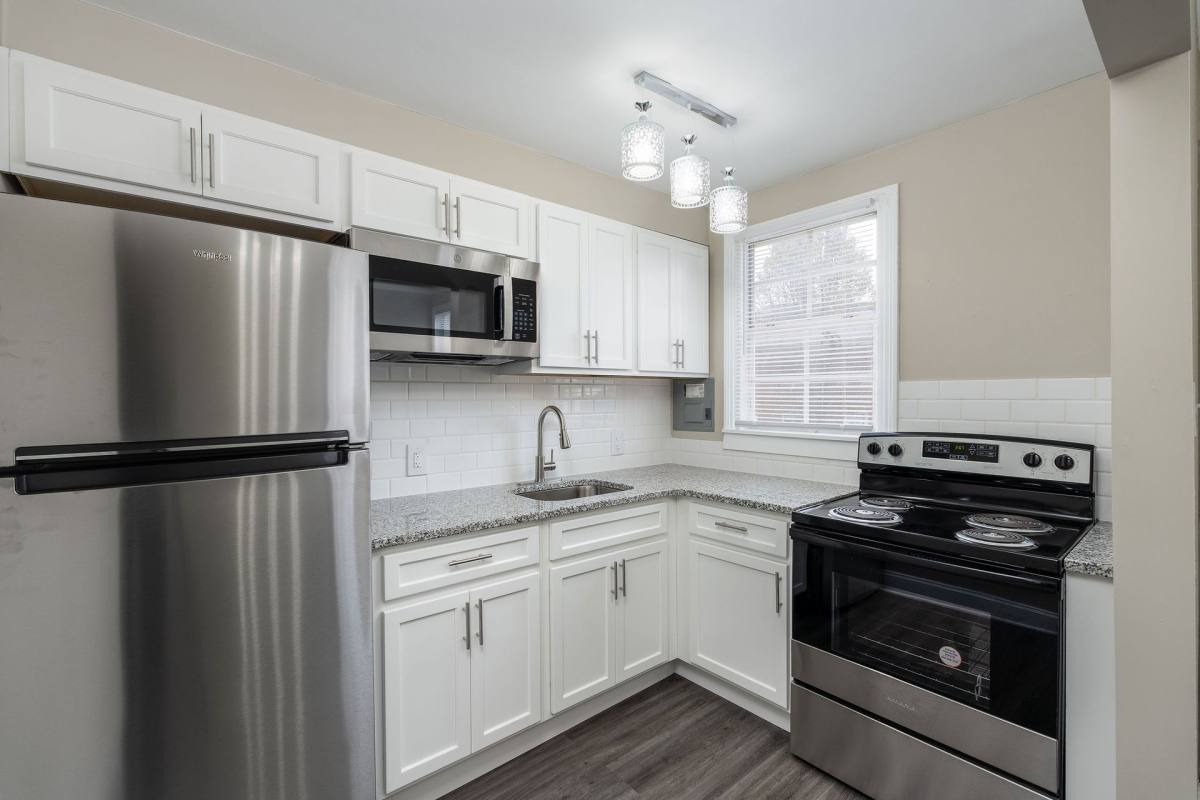Apartment for rent at 1535 Fort Henry Dr, Kingsport, TN 37664