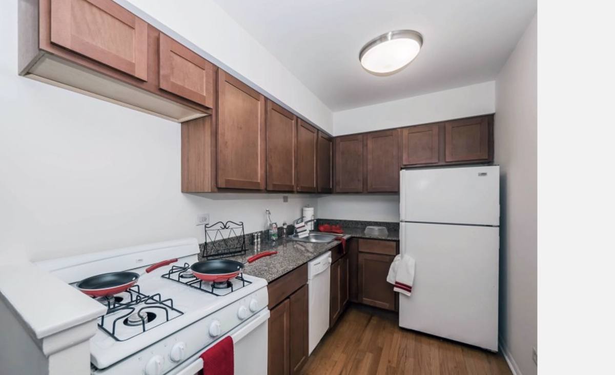 Apartment for rent at 640 W Sheridan Rd #640314, Chicago, IL 60613