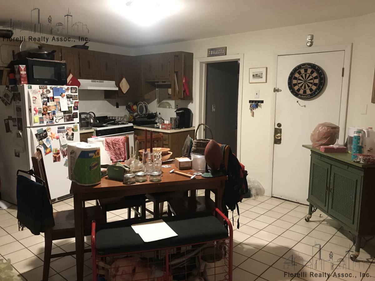 Apartment for rent at 39 Charter St #4F, Boston, MA 02113