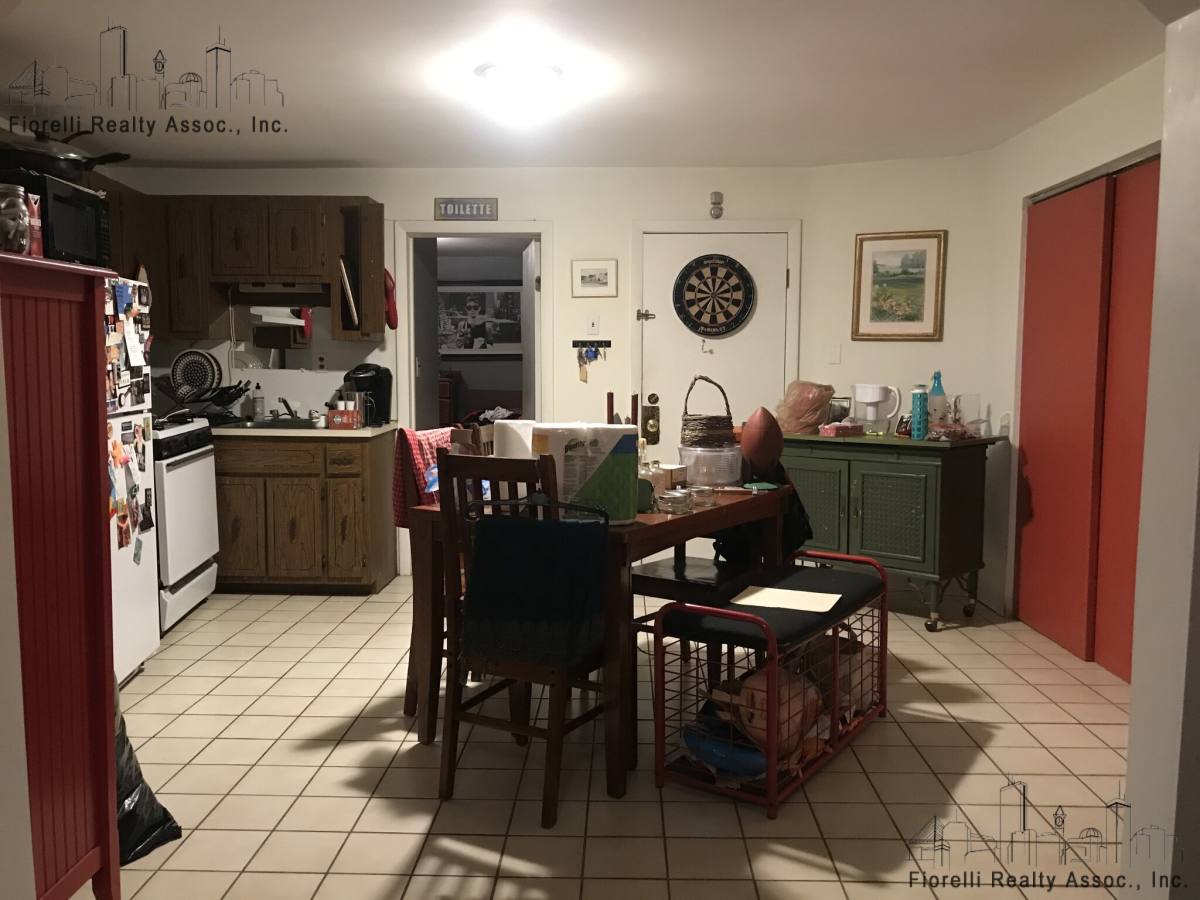 Apartment for rent at 39 Charter St #4F, Boston, MA 02113