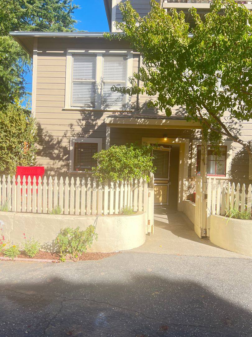 Apartment for rent at 123 Richardson, Grass Valley, CA 95945