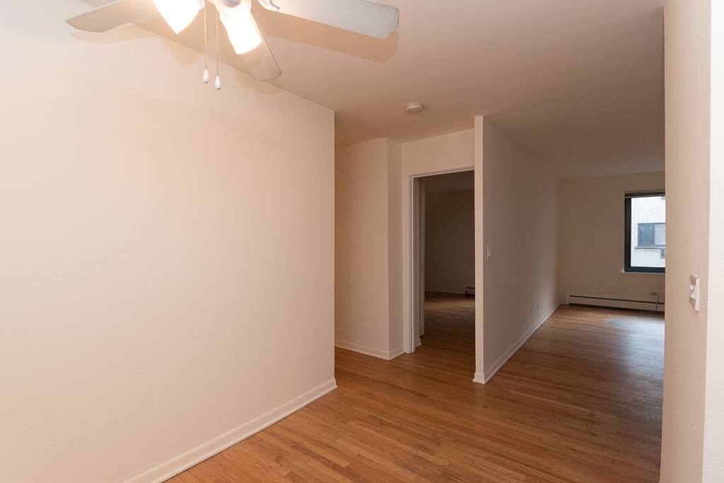 Apartment for rent at 540 Roscoe #D873, Chicago, IL 60657