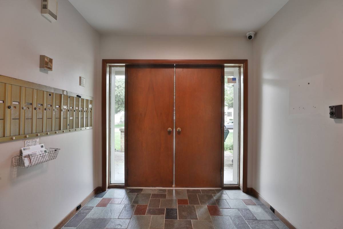 Apartment for rent at 699 Wetmore Rd, Columbus, OH 43214
