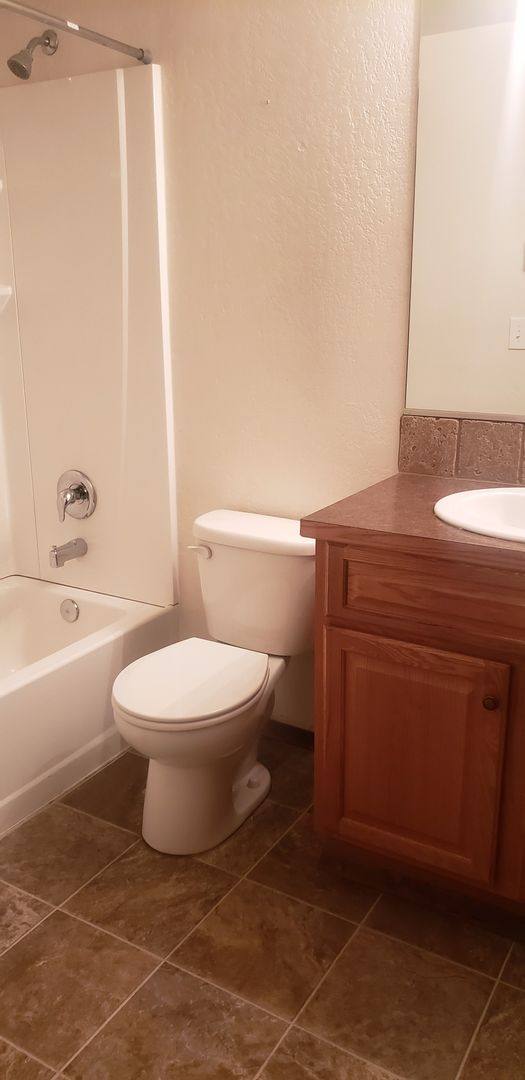 Apartment for rent at 603-609 E Kiernan Ave, Spokane, WA 99207