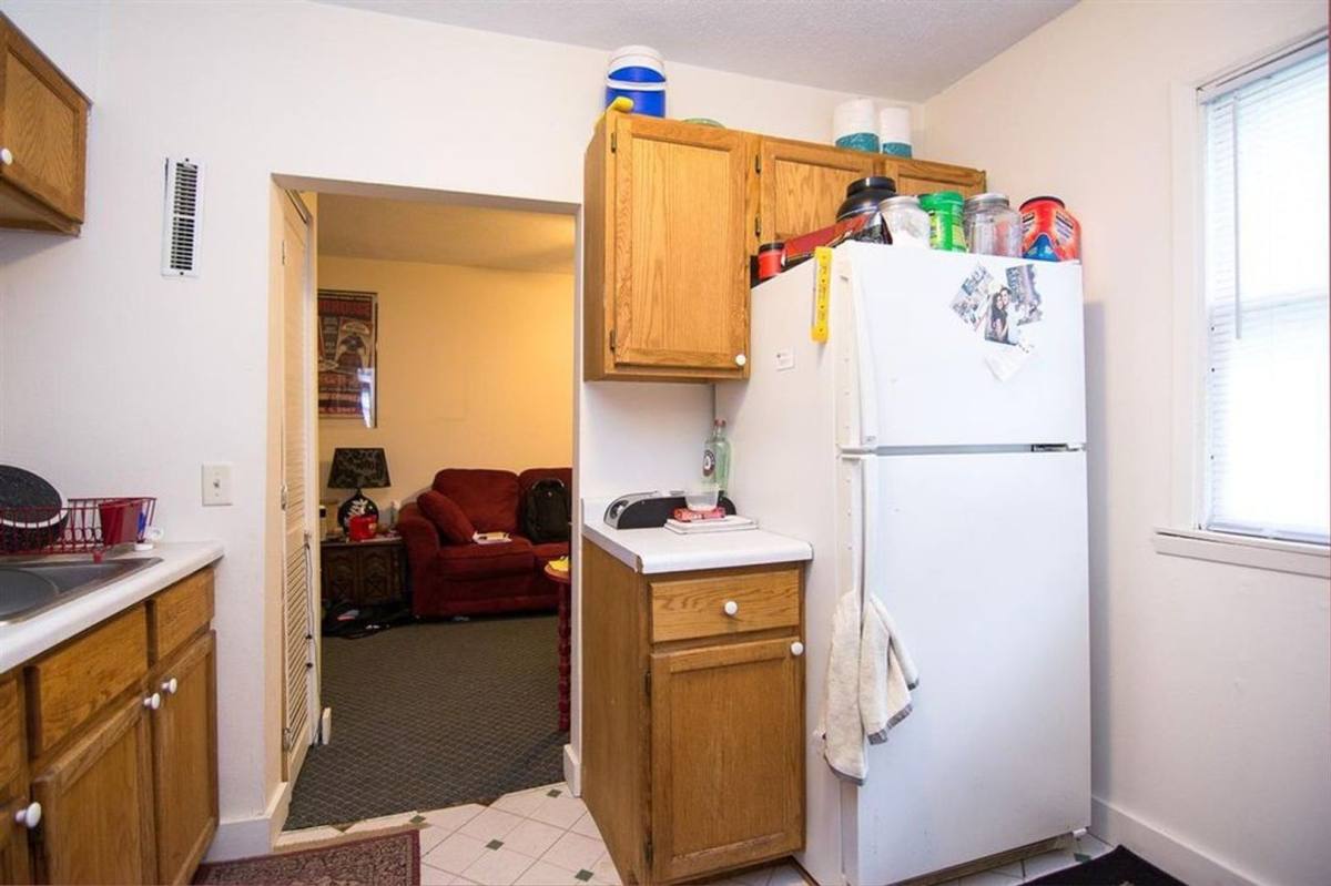 House for rent at 1115 S 1st Ave, Iowa City, IA 52240