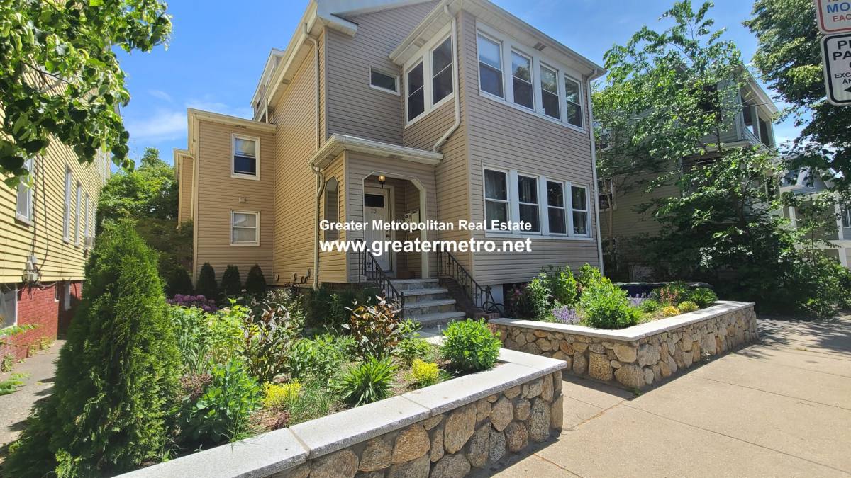 Apartment for rent at 23 Boston St #1, Somerville, MA 02143