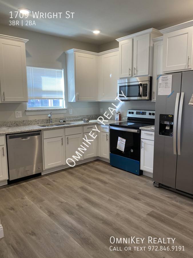 House for rent at 1709 Wright St, Greenville, TX 75401