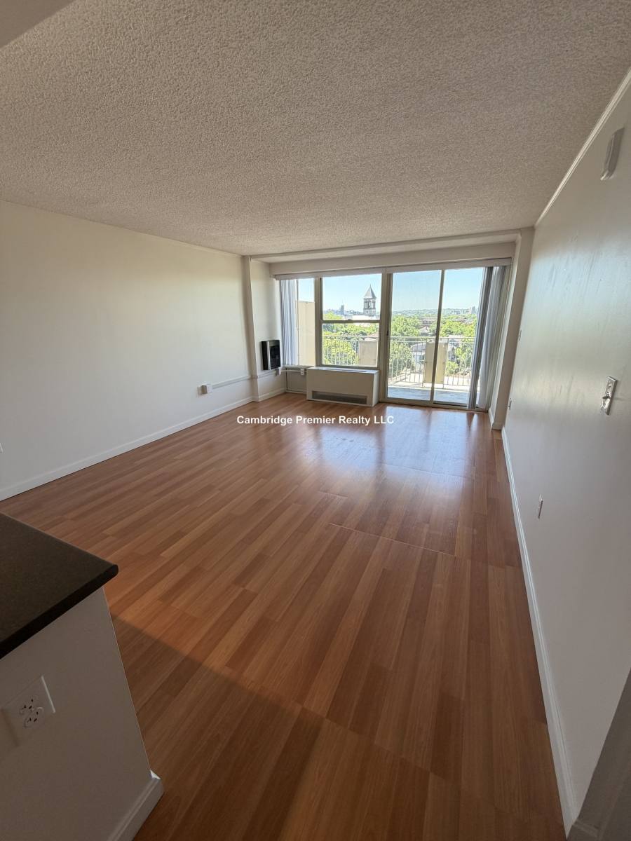 Apartment for rent at 295 Harvard St #1006, Cambridge, MA 02139