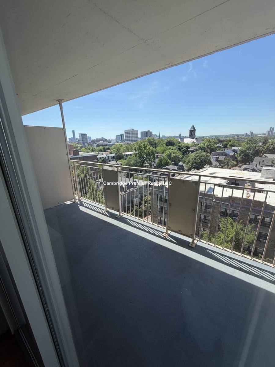 Apartment for rent at 295 Harvard St #1006, Cambridge, MA 02139