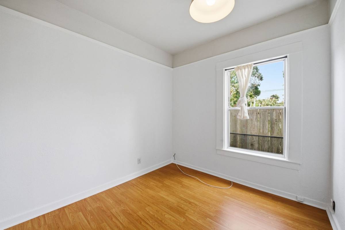 Apartment for rent at 3553 Mission St #C, San Francisco, CA 94110