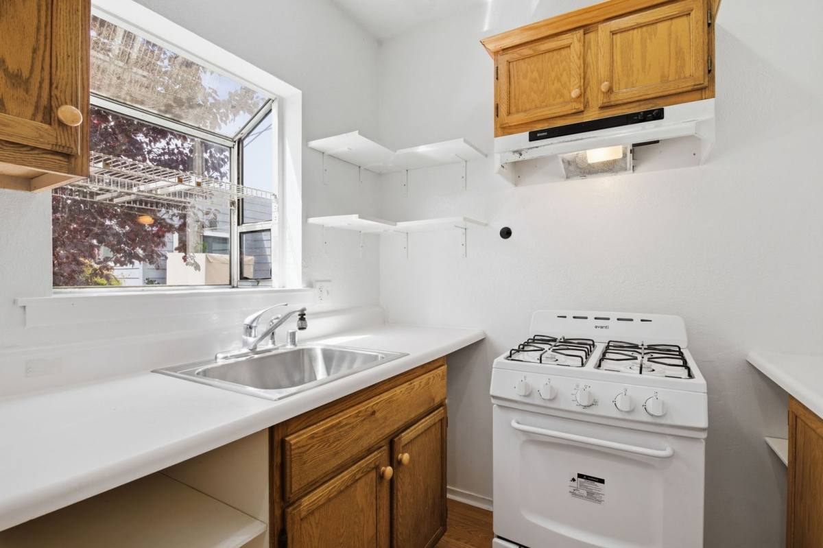 Apartment for rent at 3553 Mission St #C, San Francisco, CA 94110