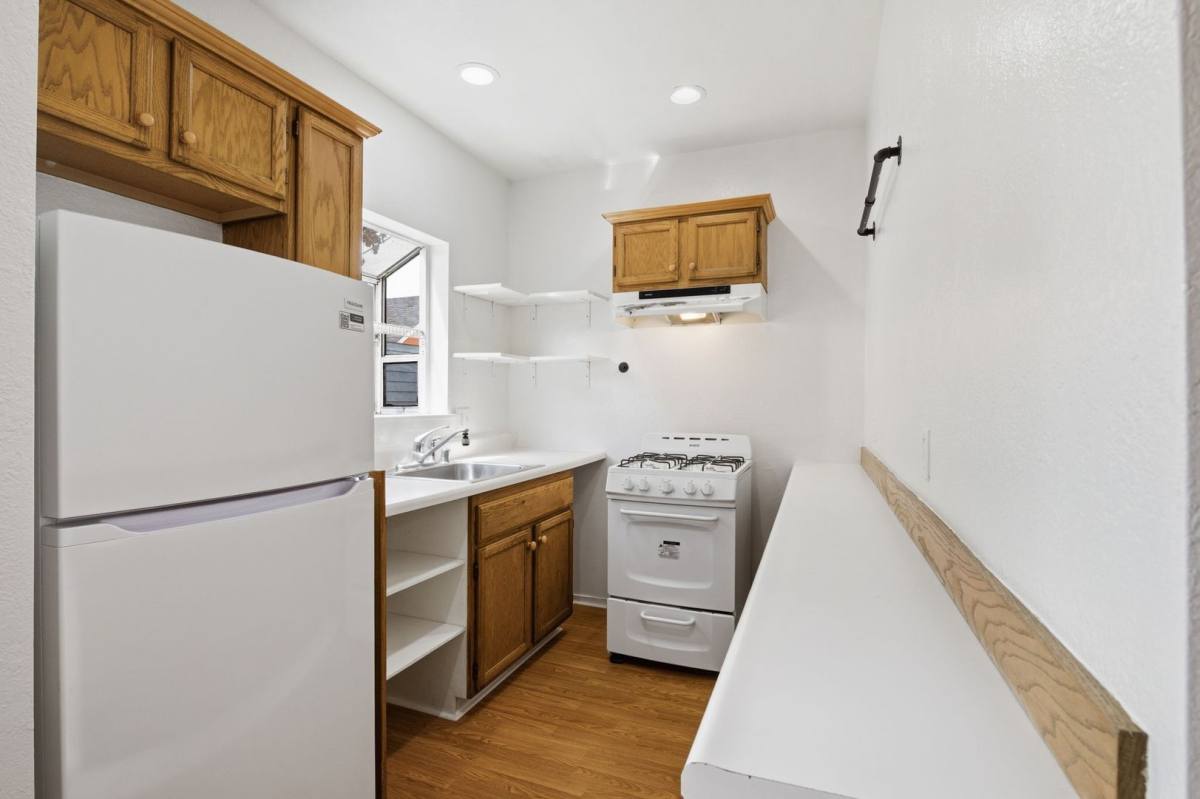 Apartment for rent at 3553 Mission St #C, San Francisco, CA 94110