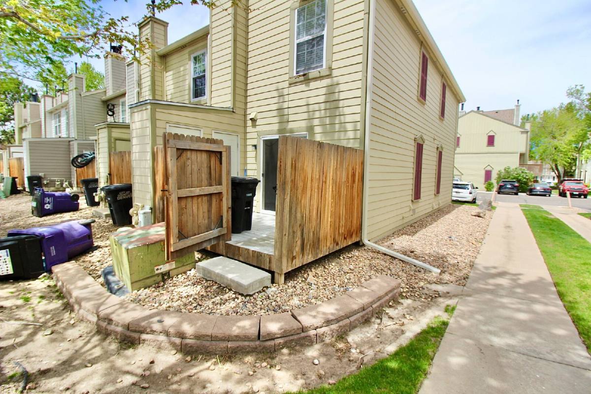 Townhouse for rent at 1811 S Quebec Way #36, Denver, CO 80231