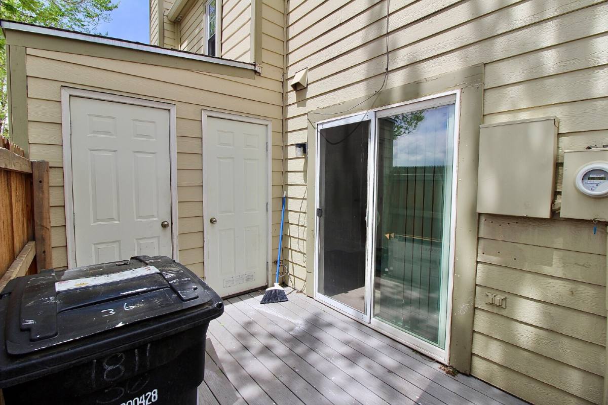 Townhouse for rent at 1811 S Quebec Way #36, Denver, CO 80231