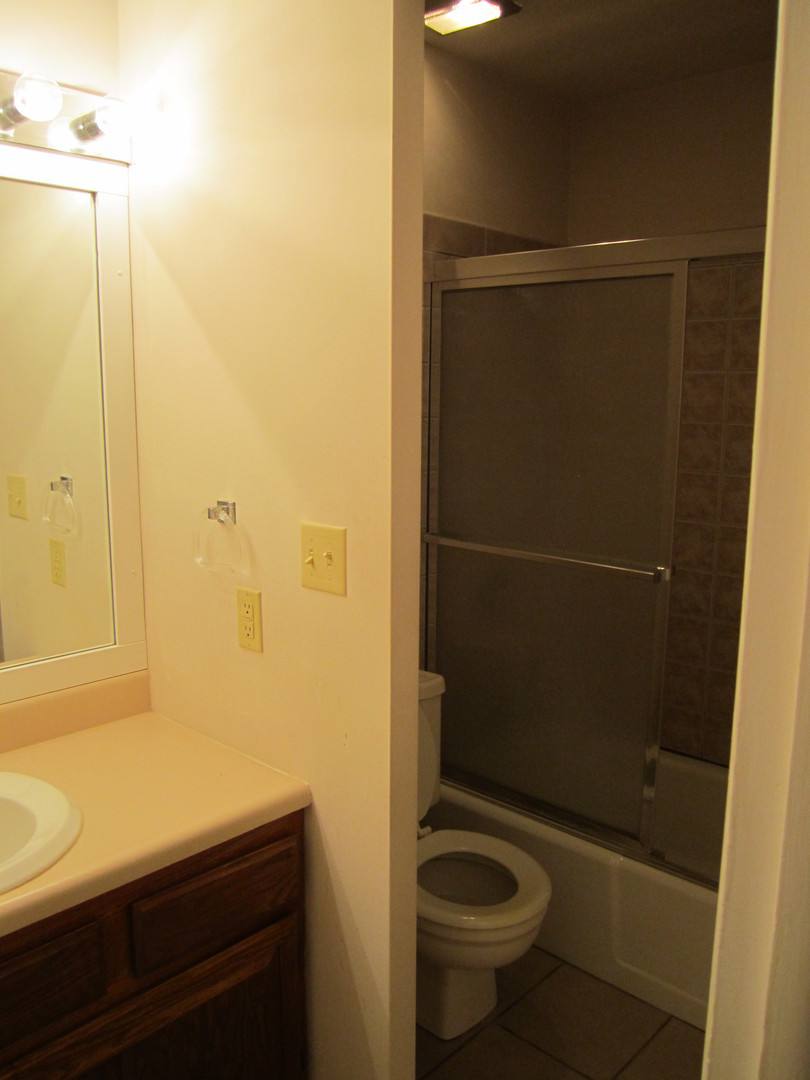 Apartment for rent at 901-909 Avalon Rd, Lawrence, KS 66044