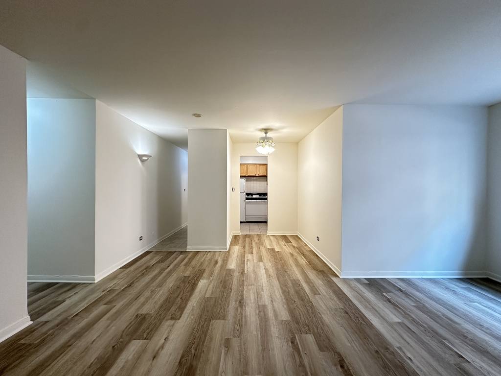 Apartment for rent at 540 Roscoe #D672, Chicago, IL 60657