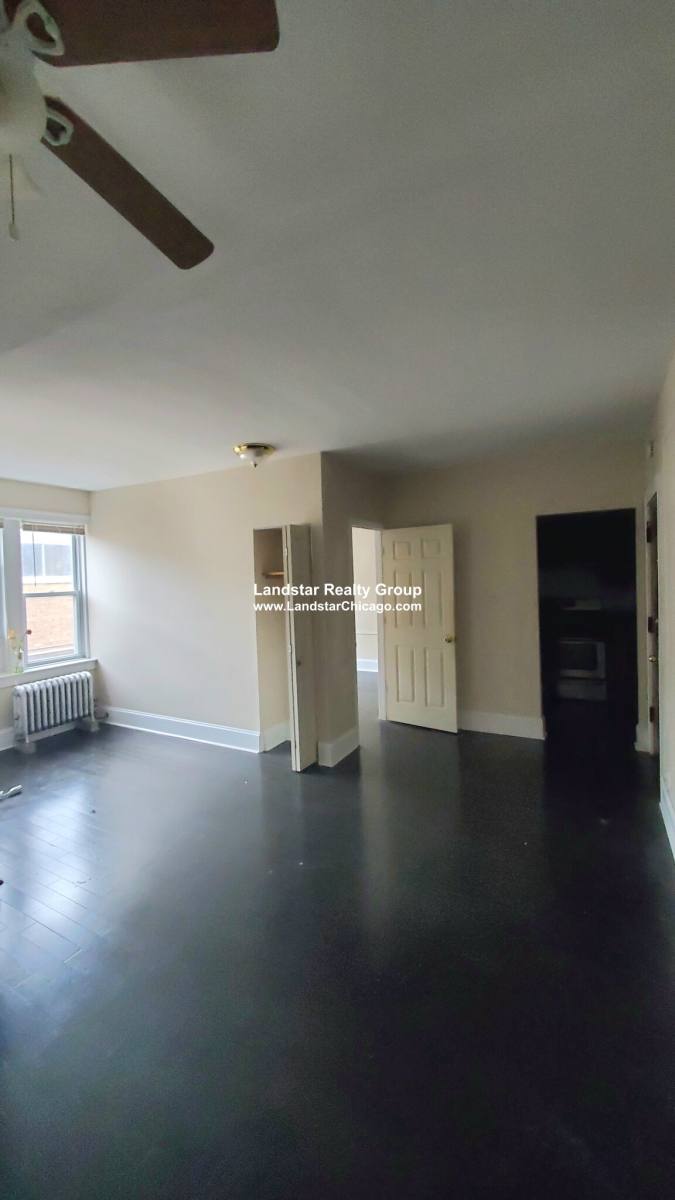 Apartment for rent at 1333 W Birchwood Ave #304, Chicago, IL 60626