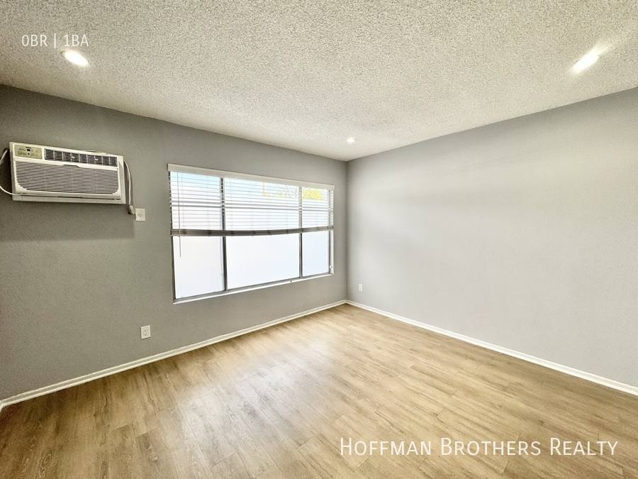 Apartment for rent at 12309 Burbank Blvd #6, Valley Village, CA 91607