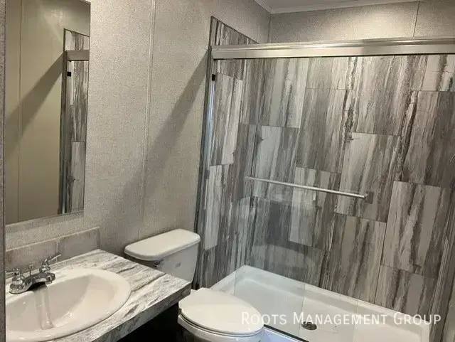 Apartment for rent at 1421 Winona St #1421WN, Salina, KS 67401