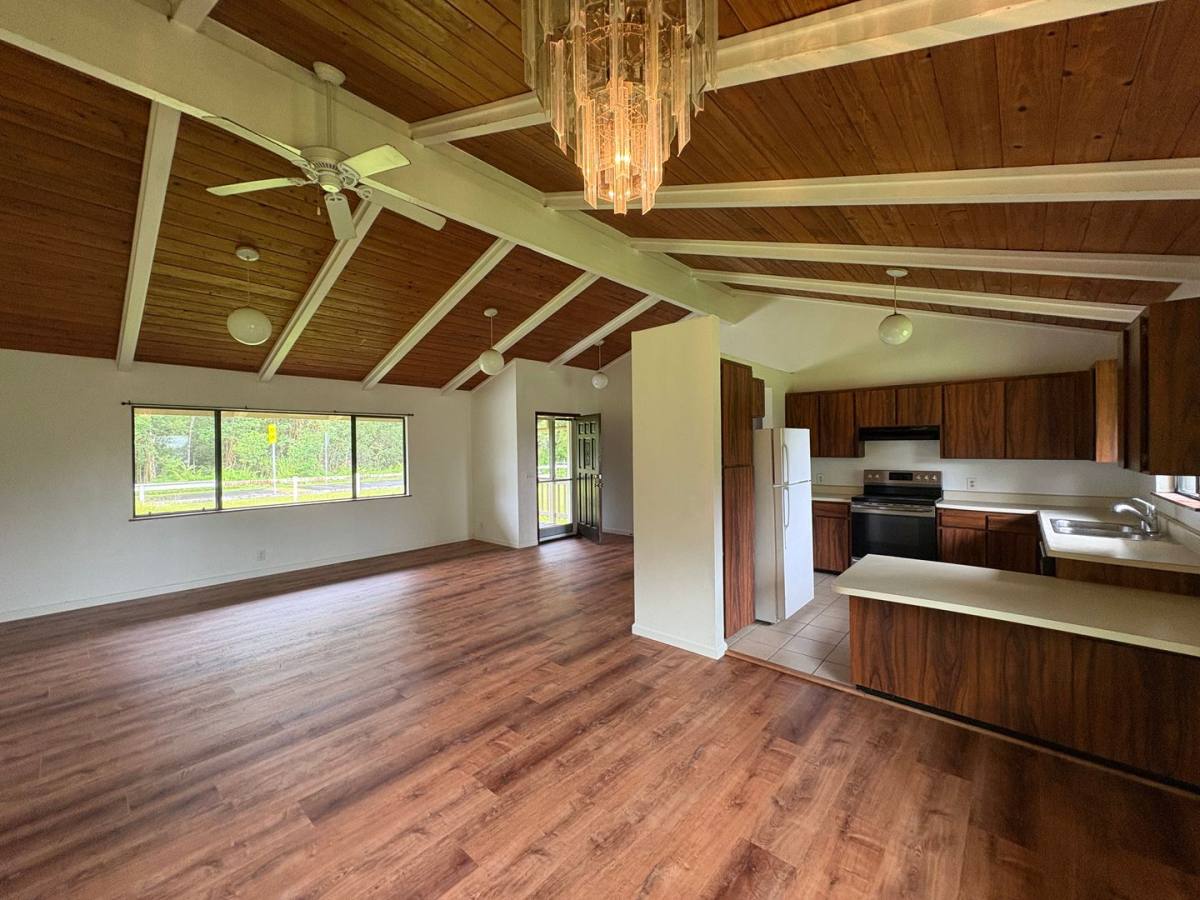 Townhouse for rent at 15-1669 24th Ave, Keaau, HI 96749