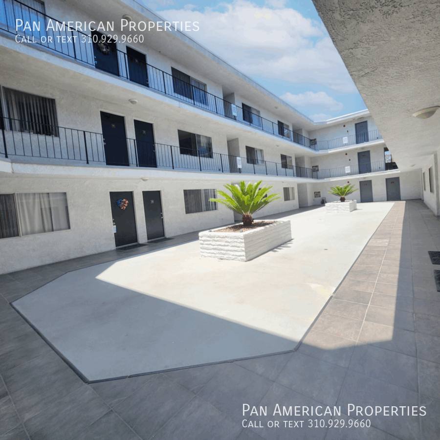 Apartment for rent at 3635 E 1st St 211, Long Beach, CA 90803
