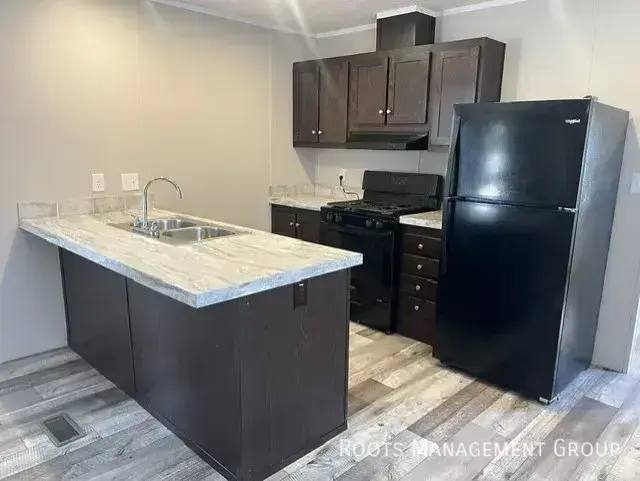 Apartment for rent at 1422 Teakwood St #1422TW, Salina, KS 67401