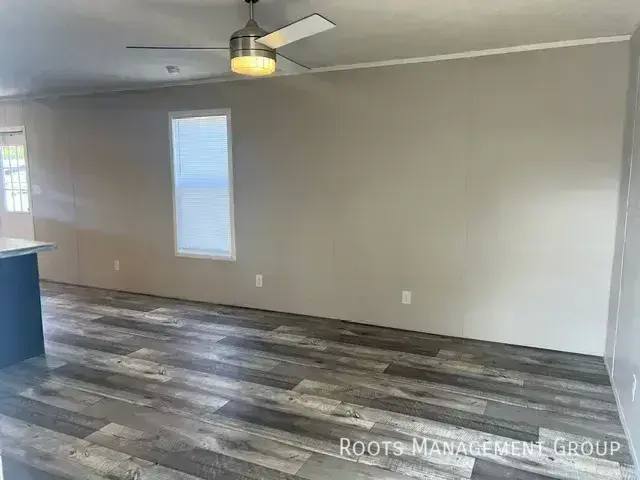 Apartment for rent at 1422 Teakwood St #1422TW, Salina, KS 67401