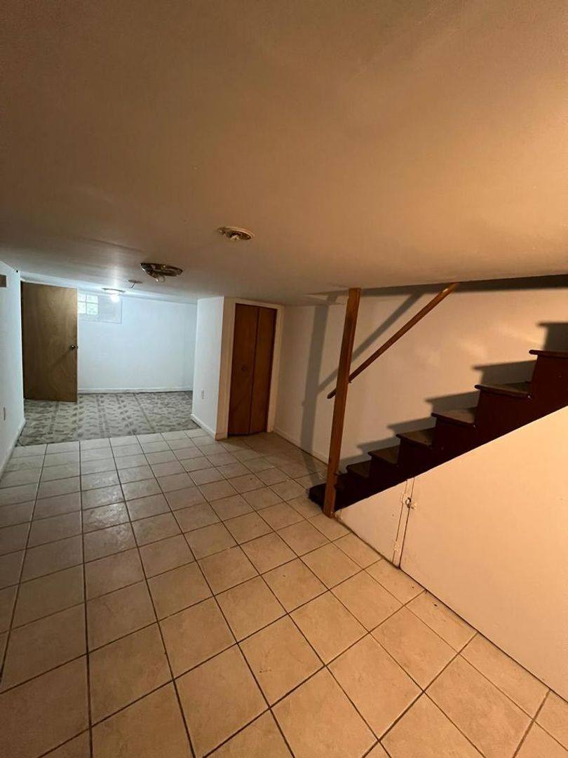 House for rent at 931 Granite St, Philadelphia, PA 19124