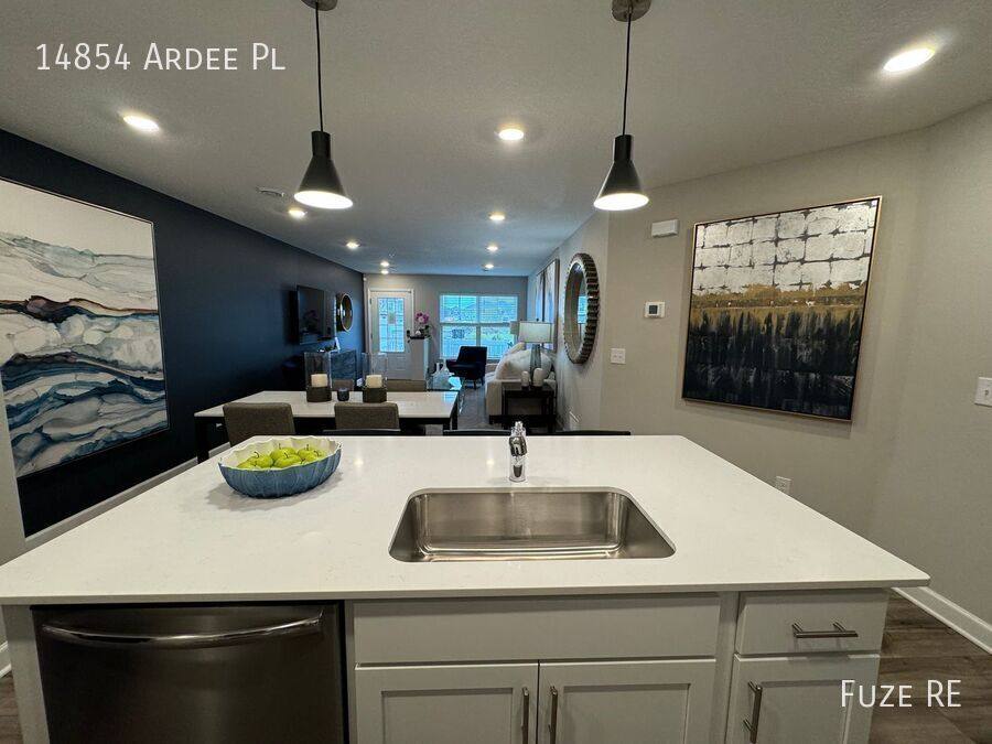Townhouse for rent at 14854 Ardee Place, Rosemount, MN 55068