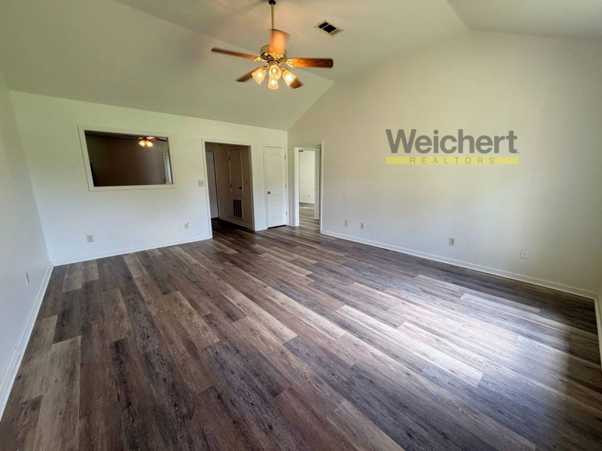 Apartment for rent at 506 N 3rd St, Marmaduke, AR 72443