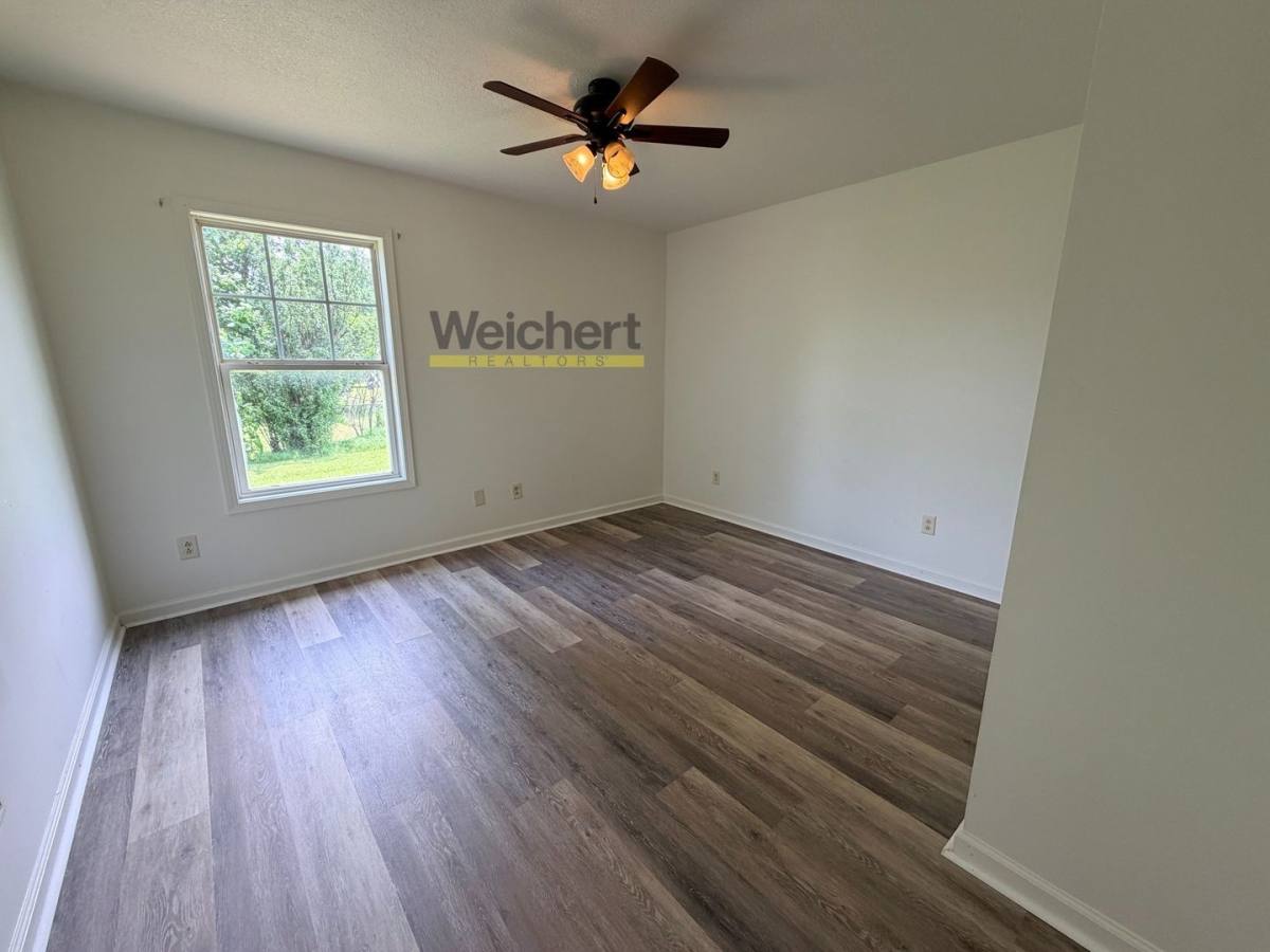 Apartment for rent at 506 N 3rd St, Marmaduke, AR 72443