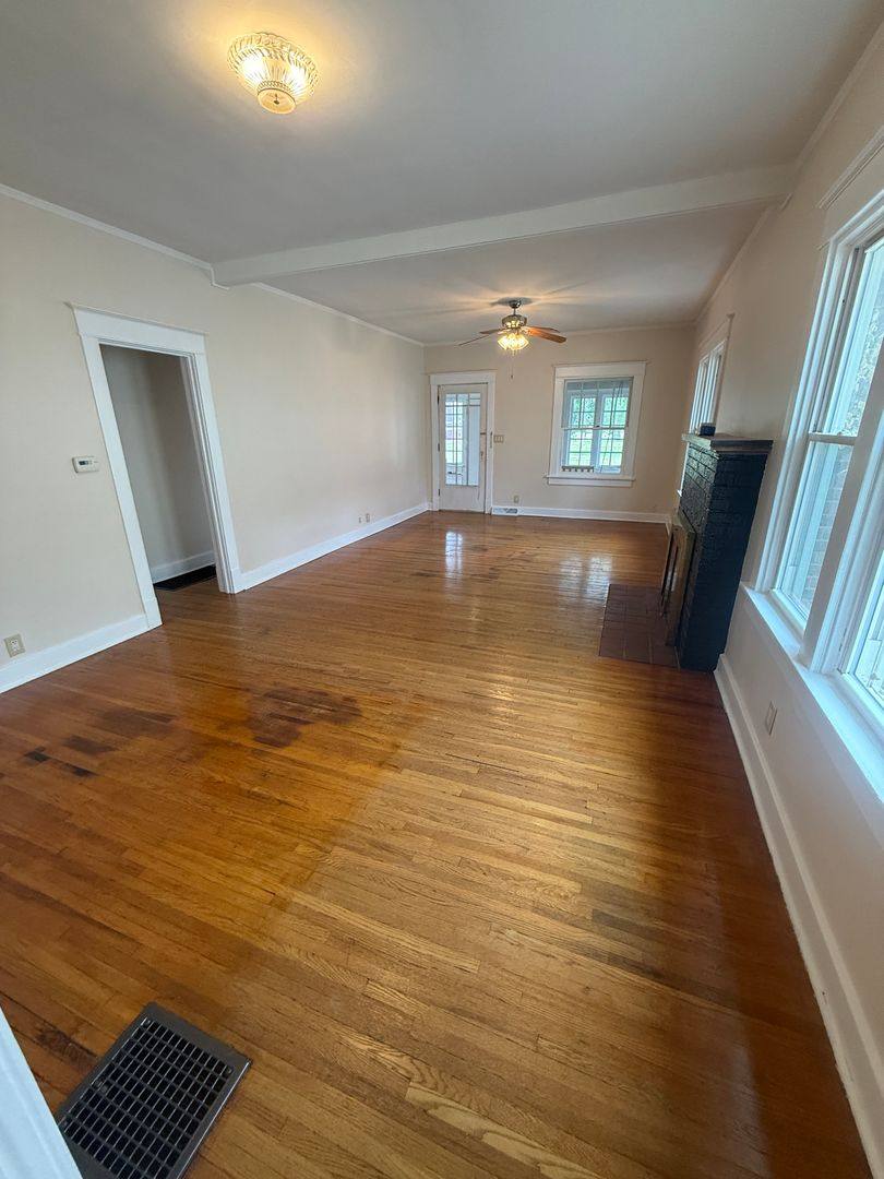 House for rent at 1608 S 2nd St, Springfield, IL 62704