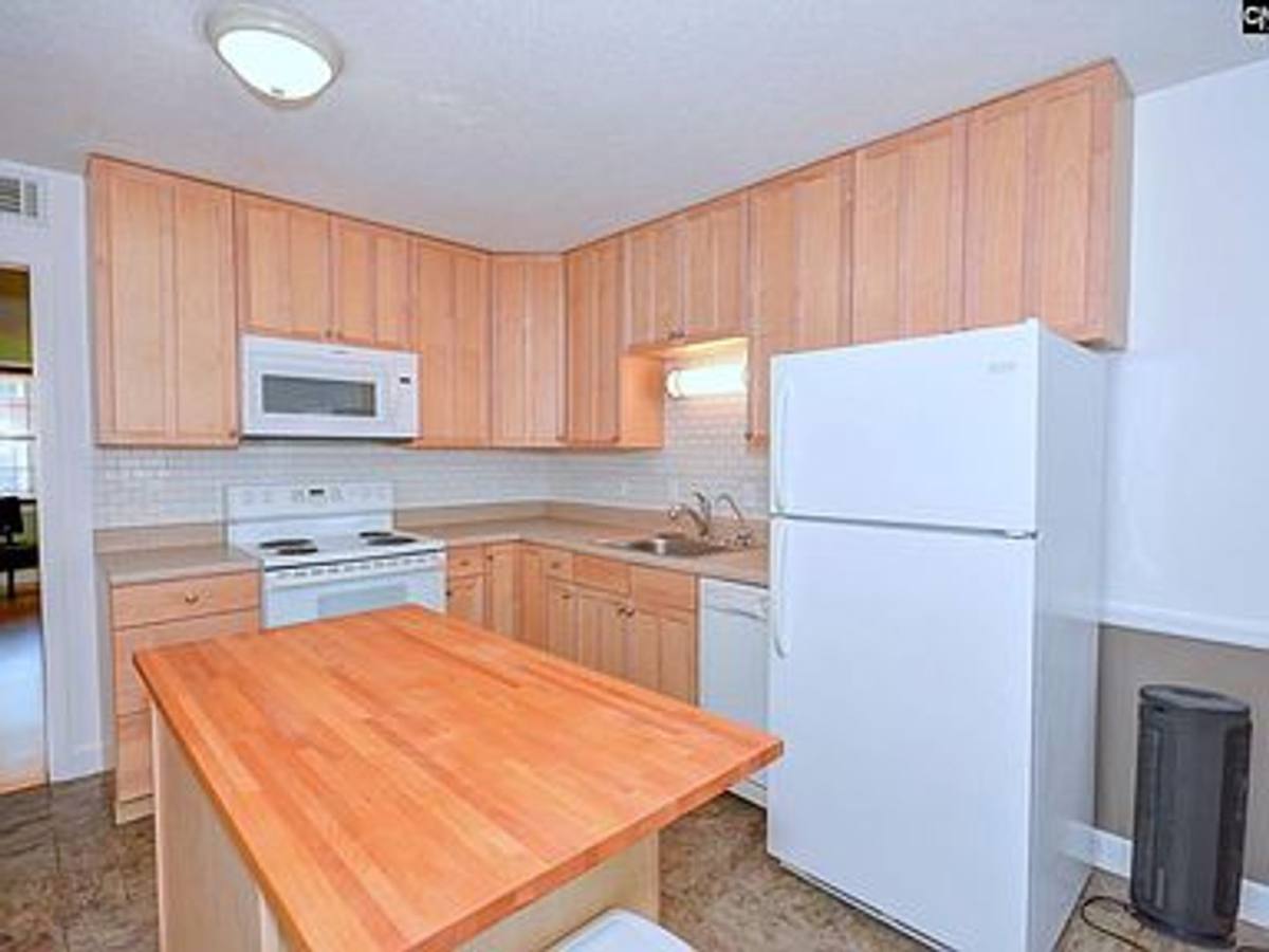 Condo for rent at 1700 Dalloz Rd #B, Columbia, SC 29204
