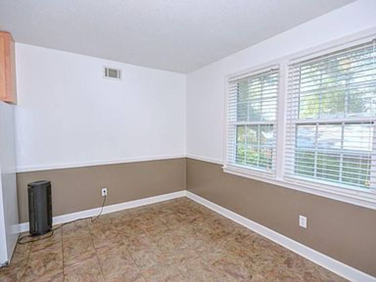 Condo for rent at 1700 Dalloz Rd #B, Columbia, SC 29204