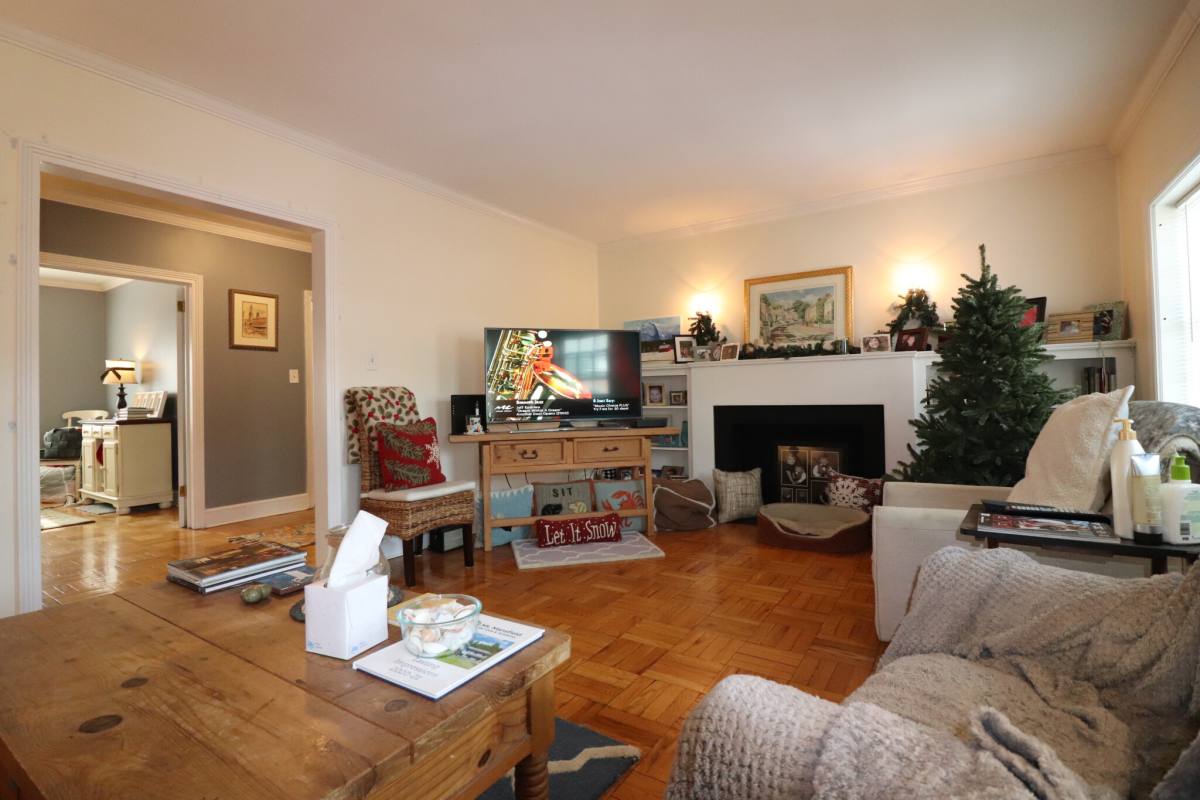Apartment for rent at 312 Washington St #3-5, Wellesley Hills, MA 02481
