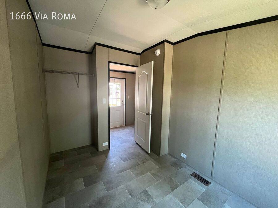 House for rent at 1666 Via Roma, Memphis, TN 38127