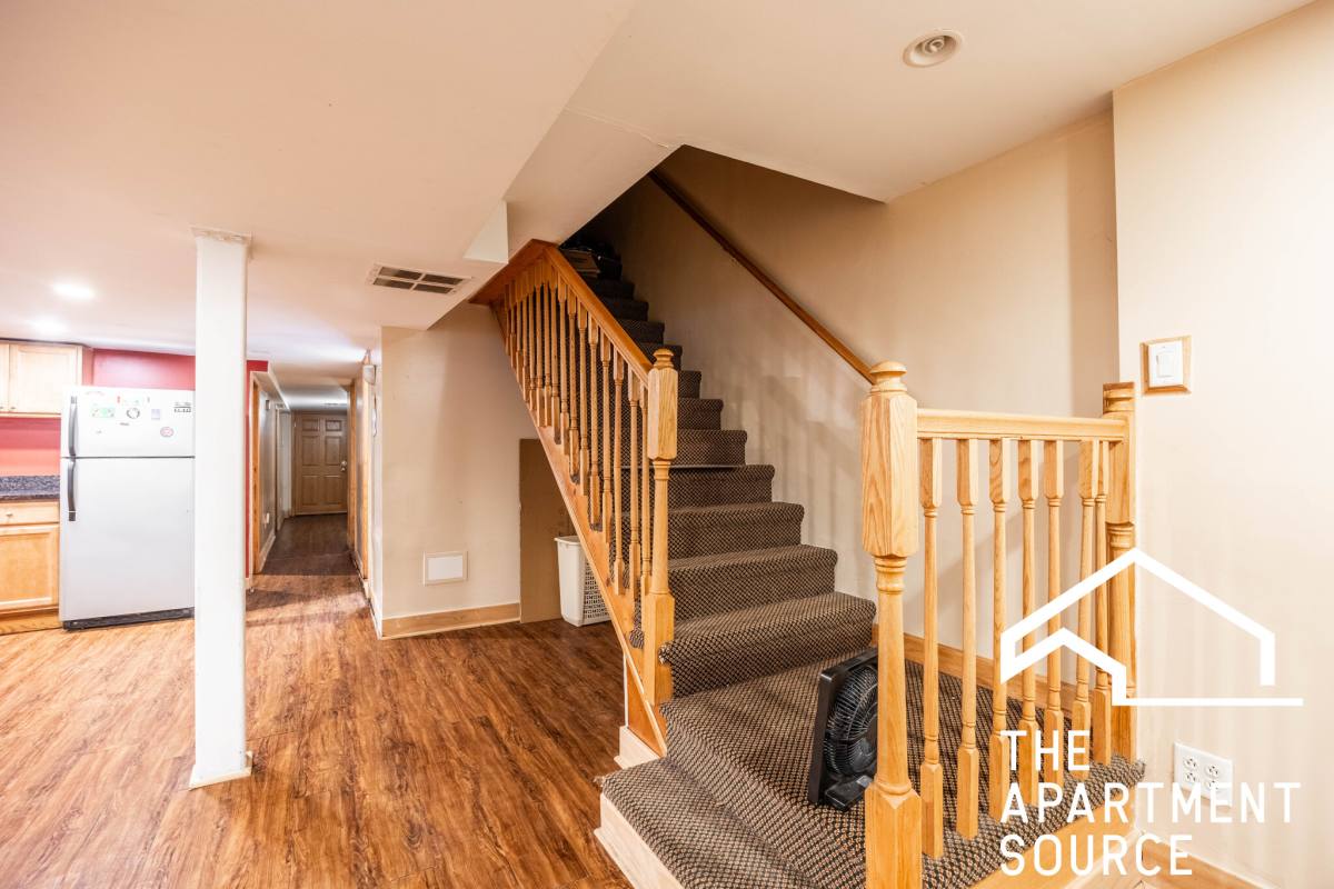 Apartment for rent at 665 W Cornelia #G, Chicago, IL 60657