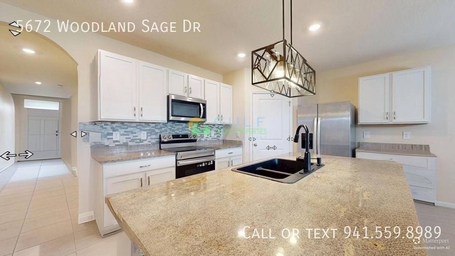 House for rent at 5672 Woodland Sage Dr, Sarasota, FL 34238