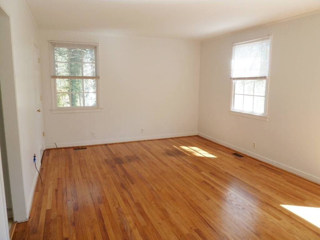 House for rent at 130 Barclay Rd, Chapel Hill, NC 27516