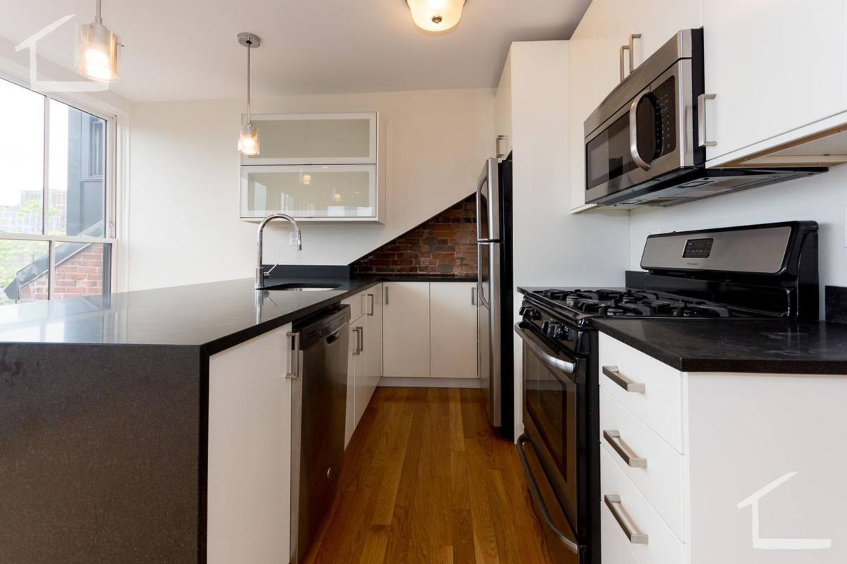 Apartment for rent at 658 Massachusetts Ave #A3, Boston, MA 02118