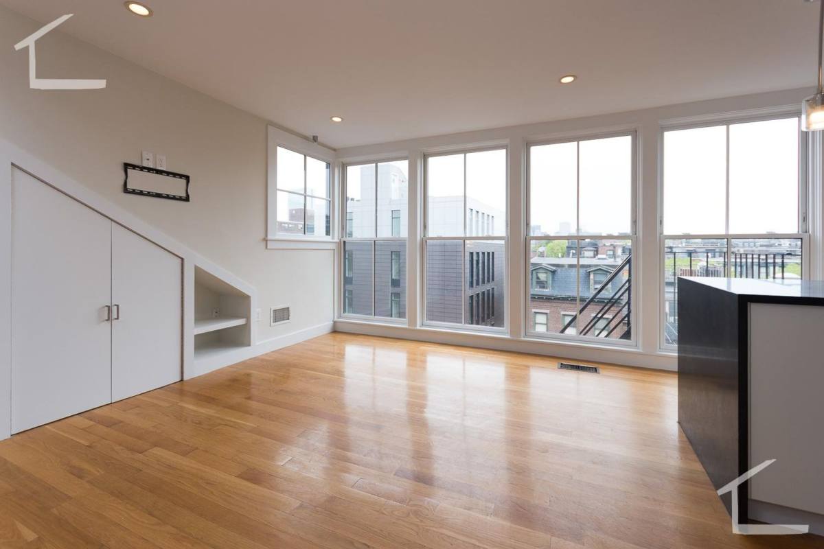 Apartment for rent at 658 Massachusetts Ave #A3, Boston, MA 02118
