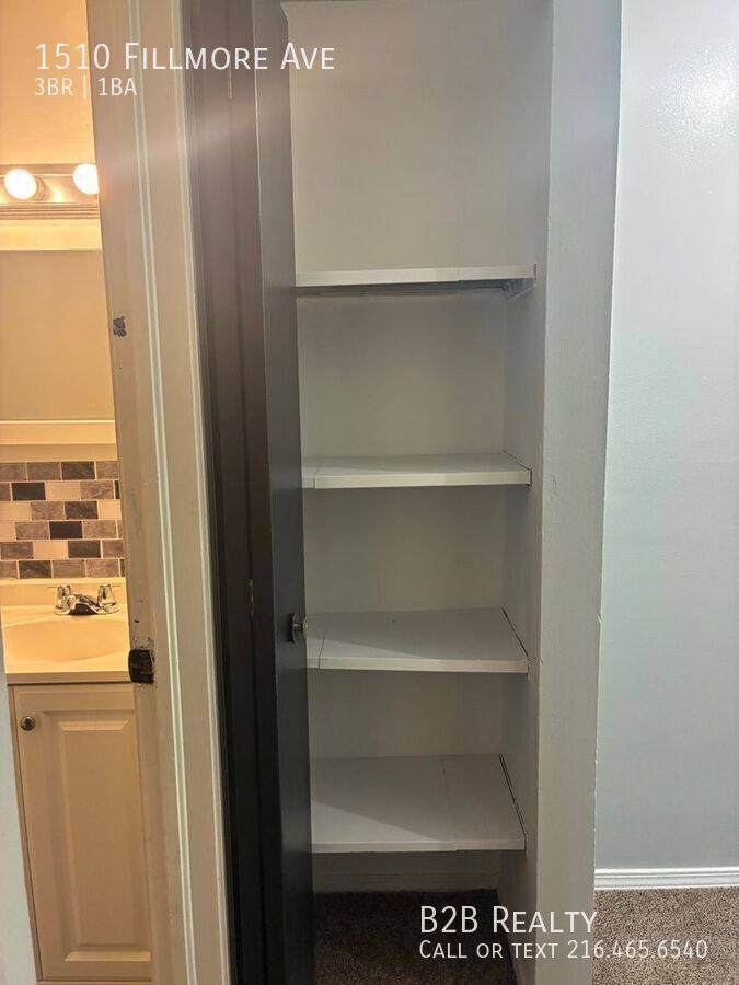 Apartment for rent at 1510 Fillmore Ave, Lorain, OH 44052