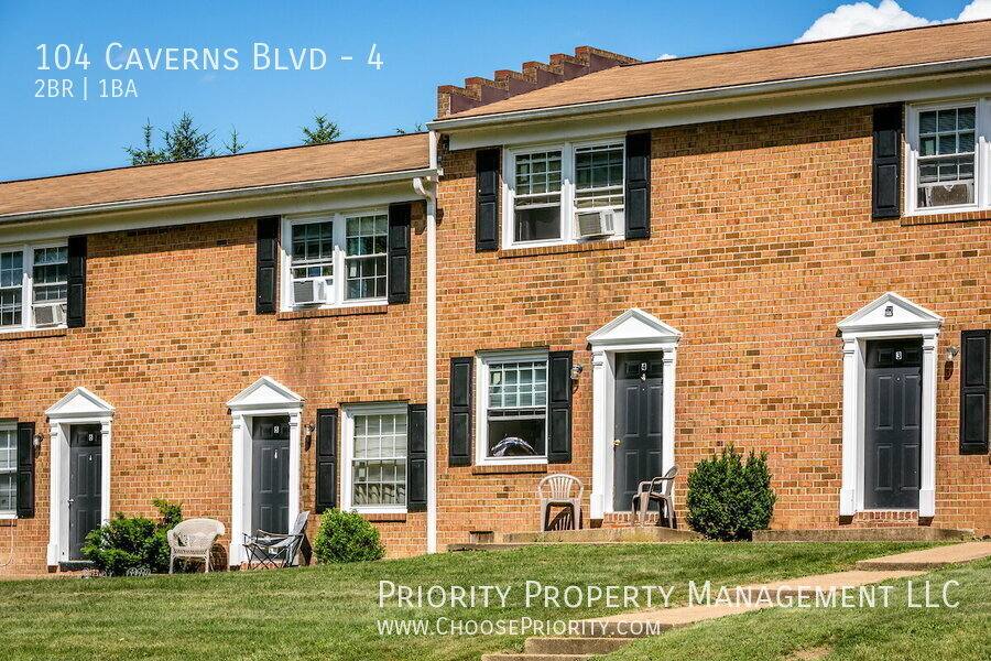 Townhouse for rent at 104 Caverns Blvd #4, Grottoes, VA 24441
